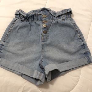 No Boundaries Jean Shorts (XS)